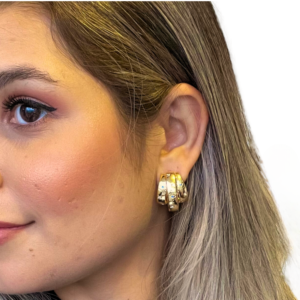 Brinco argola tripla banhado em ouro 18k - Imagem 2