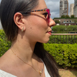 Brinco em L com Pontos de Luz Banhado em Ouro 18k - Imagem 2