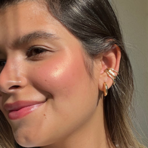Brinco Argola com Pontinho de Luz Banhado em Ouro 18k - Imagem 4
