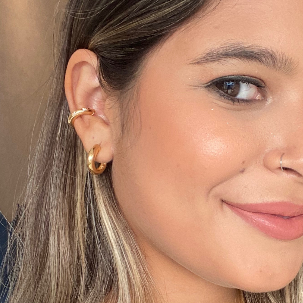 Brinco argola tubinho banhado em ouro 18k feminino da loja Padine