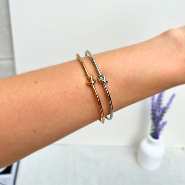 Bracelete nó banhado em ródio feminino da loja Padine